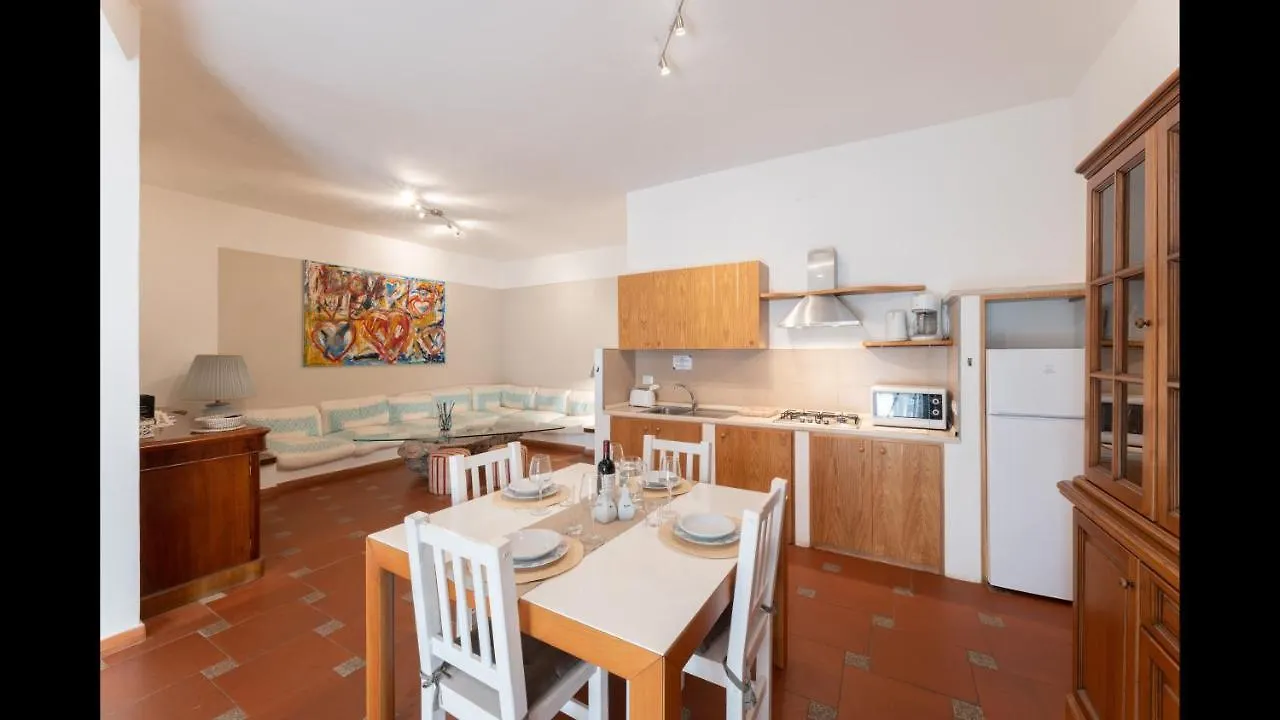 Chic Villa Antonina Num2179 Marinella  Italy